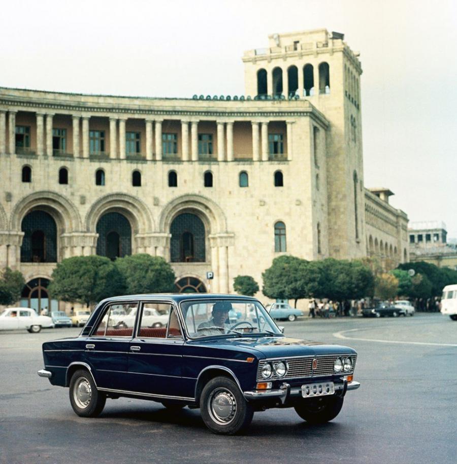  ВАЗ-2103 Жигули 1972 года  (фото 18 из 29)